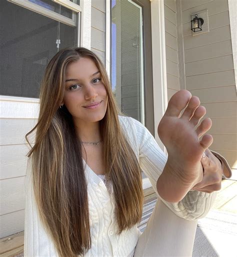 prettiest feet in porn